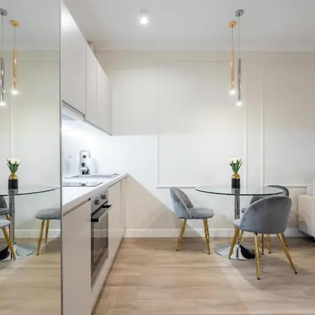 Apartment Urban Chic - Luxury - Mennica *