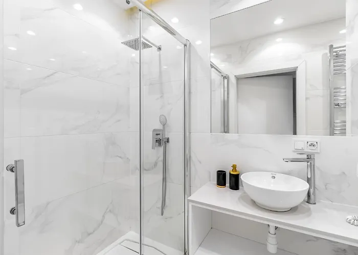 Urban Chic - Luxury - Mennica Apartman